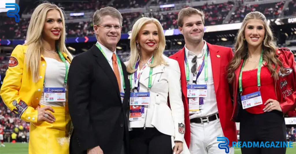 clark hunt net worth